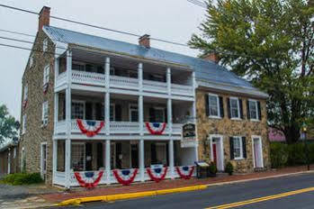 The Fairfield Inn 1757 Extérieur photo