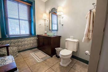 The Fairfield Inn 1757 Extérieur photo