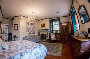 The Fairfield Inn 1757 Extérieur photo
